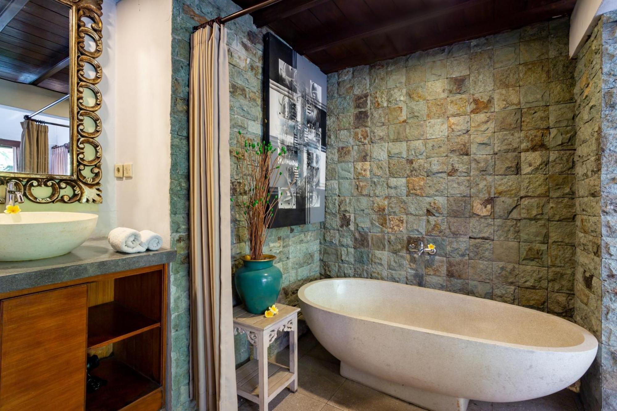 Rahayu Suites Monkey Forest Ubud Номер фото